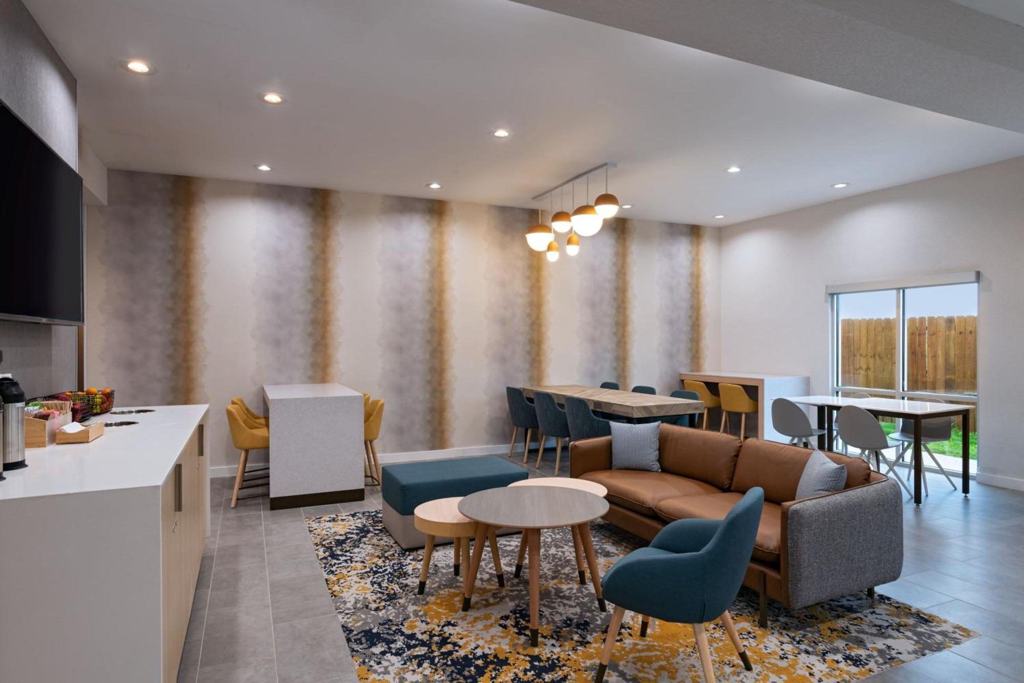 Towneplace By Marriott Hotel